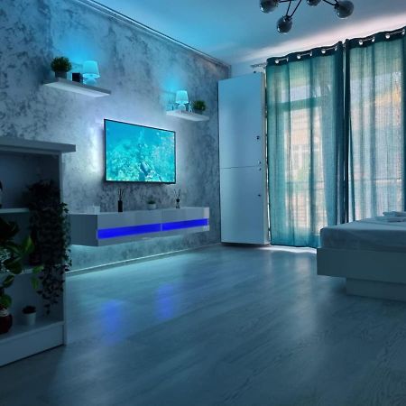 Delux Studio Mamaia Nord Năvodari Buitenkant foto