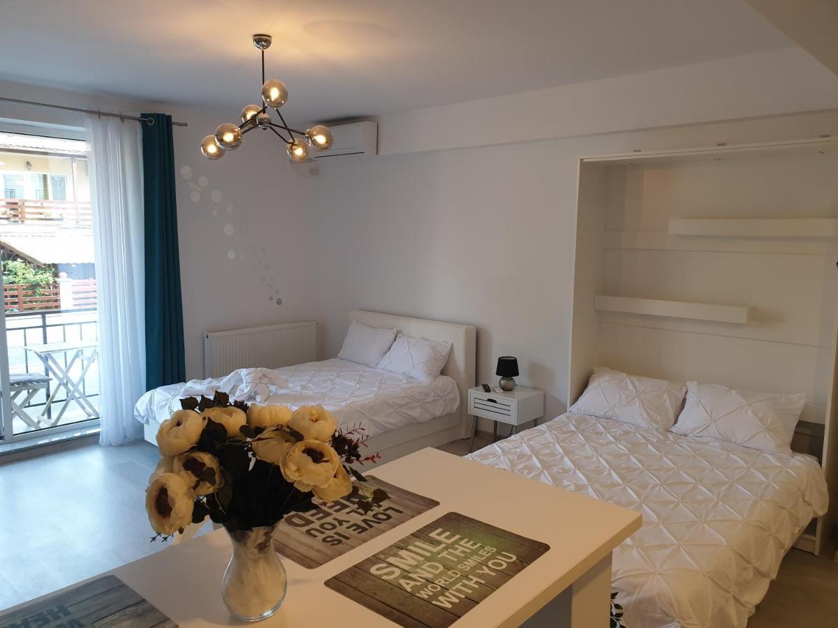 Delux Studio Mamaia Nord Năvodari Buitenkant foto